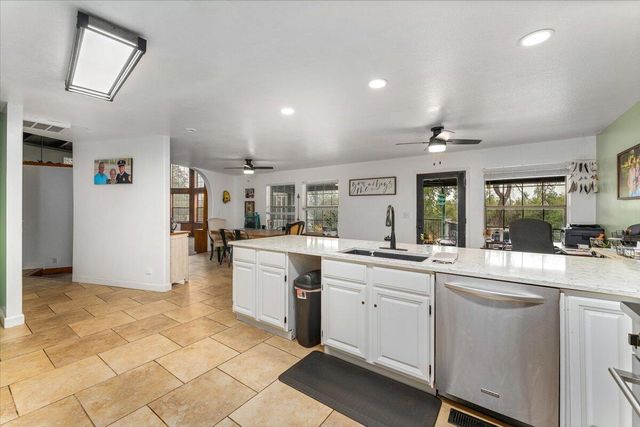 12500 Bailey Road, Redding, CA 96003
