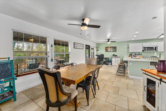 12500 Bailey Road, Redding, CA 96003