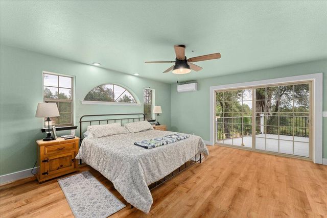 12500 Bailey Road, Redding, CA 96003