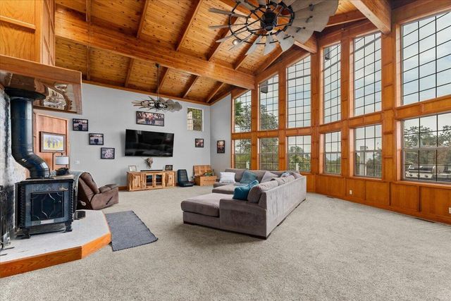 12500 Bailey Road, Redding, CA 96003