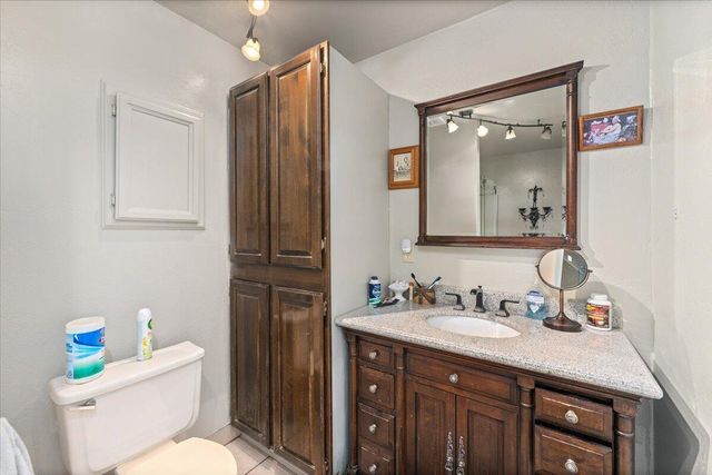 12500 Bailey Road, Redding, CA 96003
