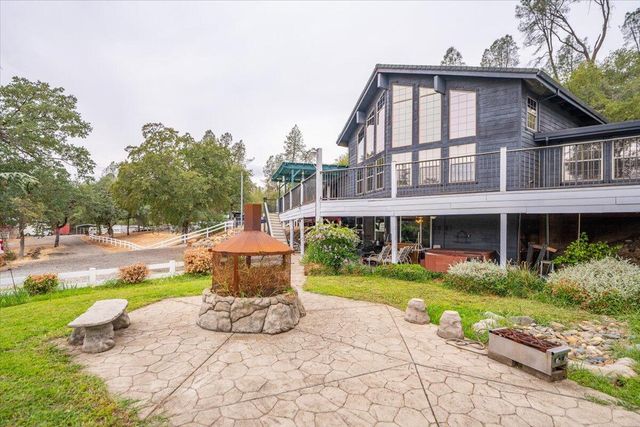 12500 Bailey Road, Redding, CA 96003