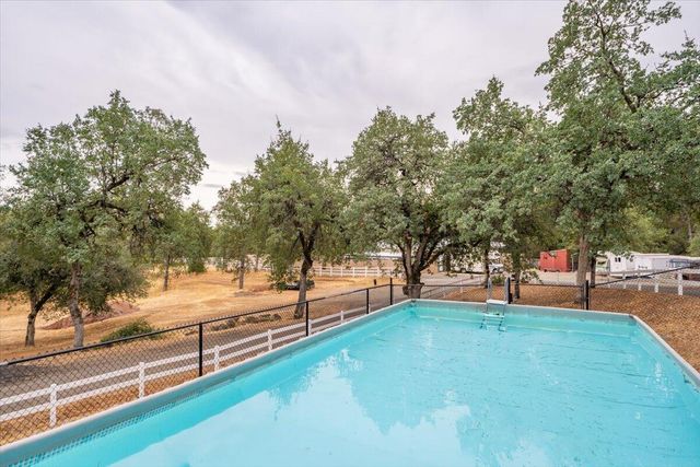 12500 Bailey Road, Redding, CA 96003
