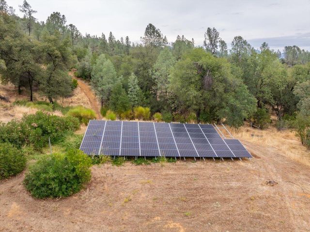 12500 Bailey Road, Redding, CA 96003