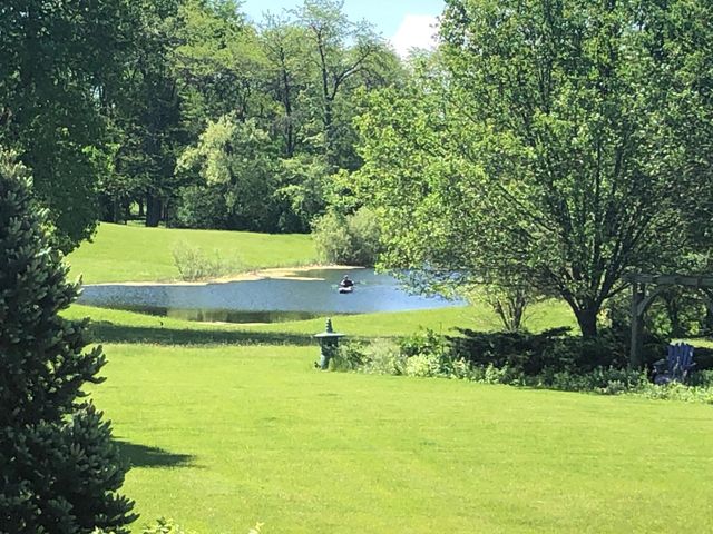 1335 N Silo Ridge Drive, Ann Arbor, MI 48108