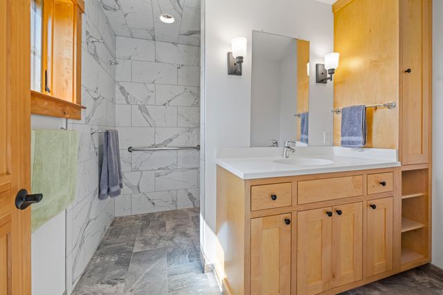 348 Fort Defiance Hill, Barnard, VT 05031