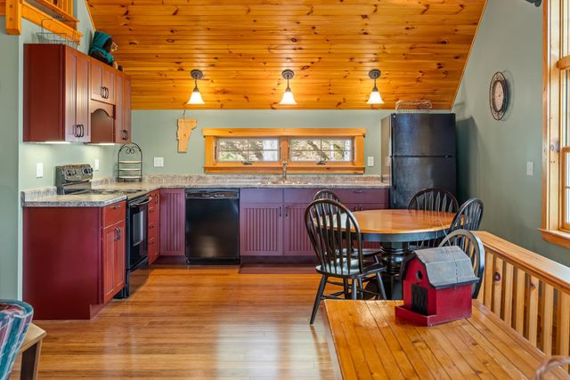 348 Fort Defiance Hill, Barnard, VT 05031