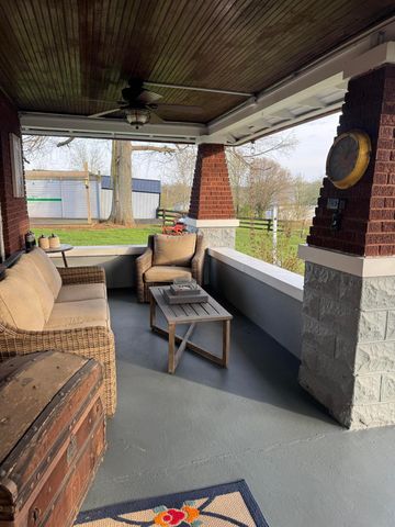 130 E Union Road, Carlisle, KY 40311