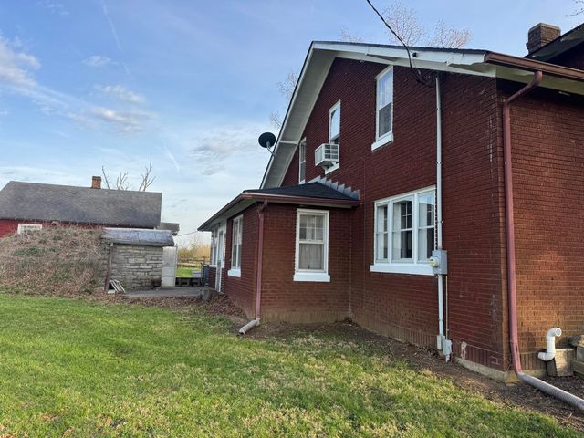 130 E Union Road, Carlisle, KY 40311
