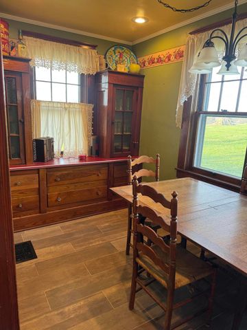 130 E Union Road, Carlisle, KY 40311