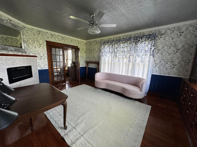 130 E Union Road, Carlisle, KY 40311
