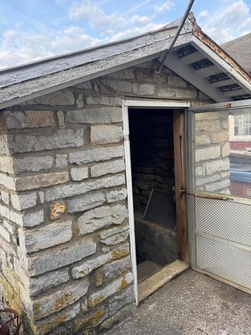 130 E Union Road, Carlisle, KY 40311