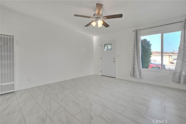 8585 Lampson Ave A, Garden Grove, CA 92841