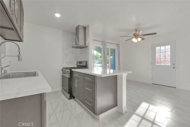 8585 Lampson Ave A, Garden Grove, CA 92841