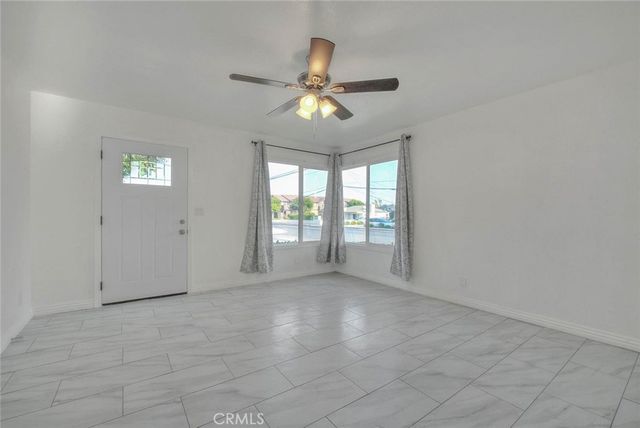 8585 Lampson Ave A, Garden Grove, CA 92841