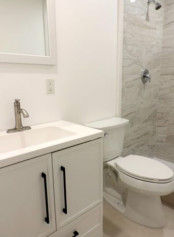 1100 NE 25th Avenue, Pompano Beach, FL 33062