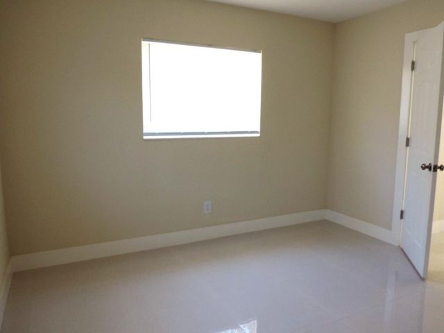 1100 NE 25th Avenue, Pompano Beach, FL 33062