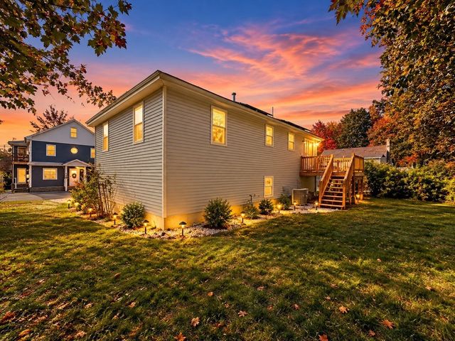 23 Iona Ave, Dracut, MA 01826