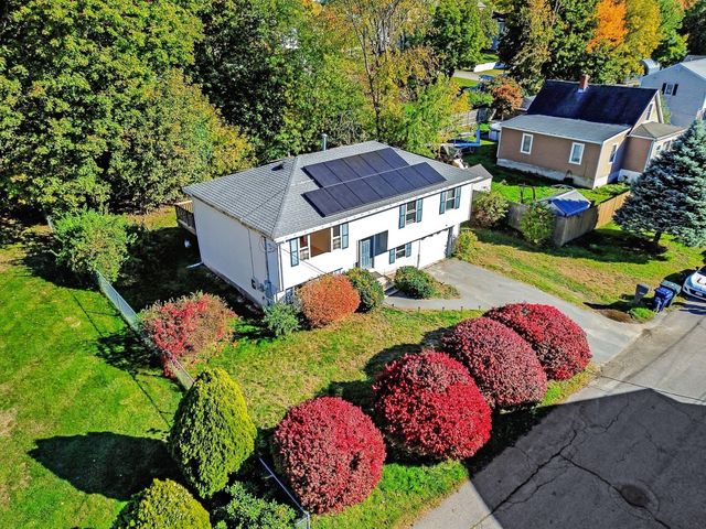 23 Iona Ave, Dracut, MA 01826