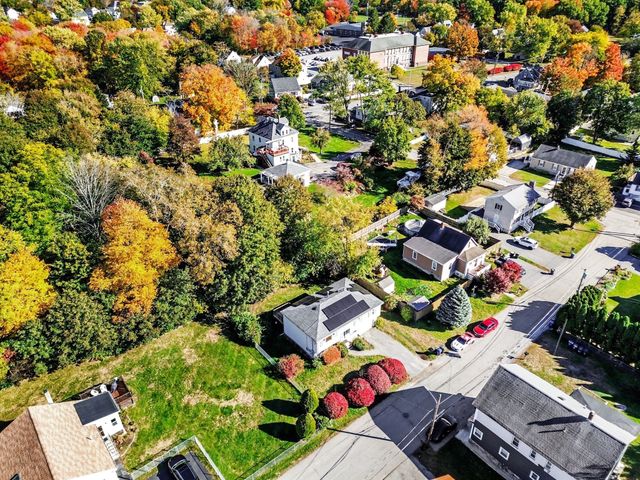 23 Iona Ave, Dracut, MA 01826