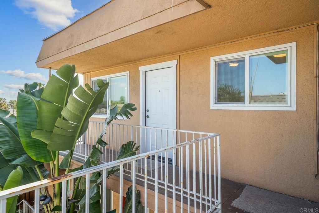 4426 Temecula St 6, San Diego, CA 92107 — photo 2