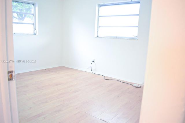 2395 NW 82nd St 2395, Miami, FL 33147