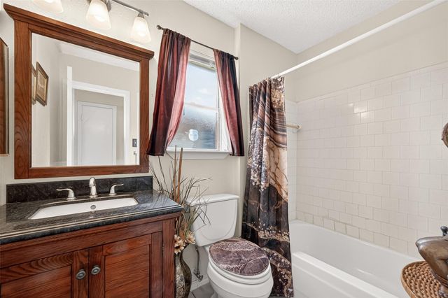 4239 Prairie Meadow Drive, Katy, TX 77449