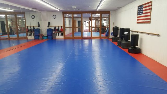 6741 W Archer Avenue, Chicago, IL 60638