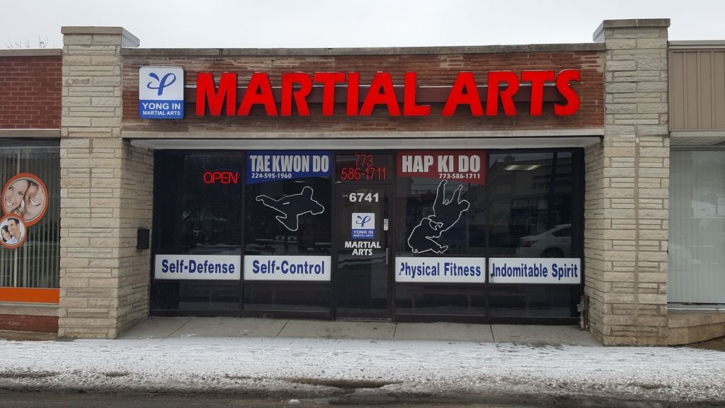 6741 W Archer Avenue, Chicago, IL 60638