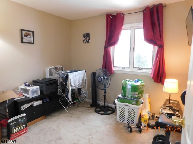 128 College View Dr, Hackettstown Town, NJ 07840