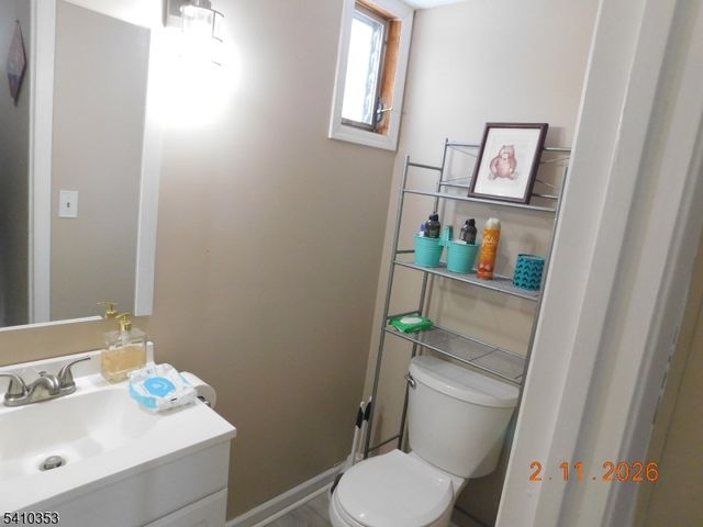 128 College View Dr, Hackettstown Town, NJ 07840