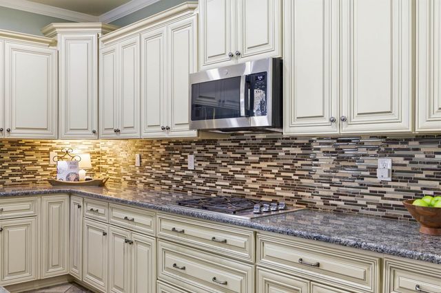 5956 WINDSOR FALLS LOOP, Arlington, TN 38002