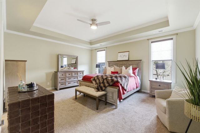 5956 WINDSOR FALLS LOOP, Arlington, TN 38002