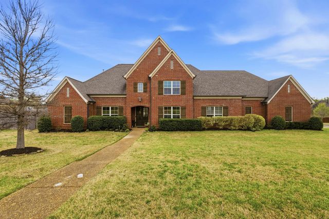5956 WINDSOR FALLS LOOP, Arlington, TN 38002