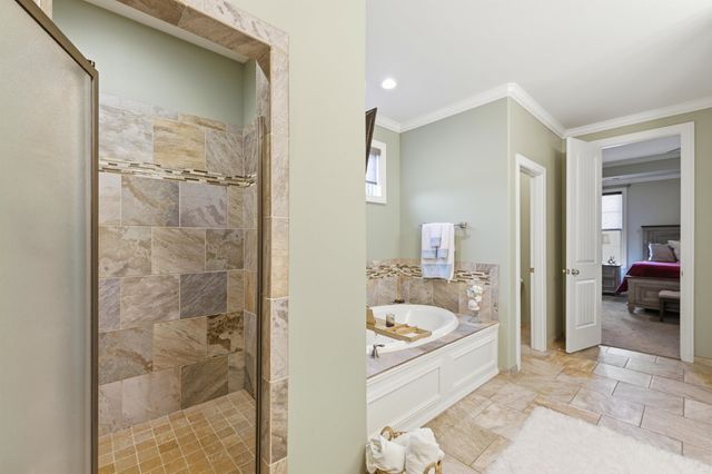 5956 WINDSOR FALLS LOOP, Arlington, TN 38002