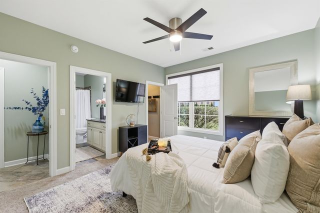 5956 WINDSOR FALLS LOOP, Arlington, TN 38002