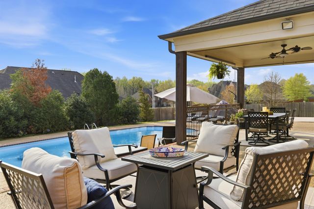 5956 WINDSOR FALLS LOOP, Arlington, TN 38002