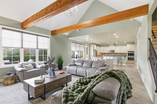 5956 WINDSOR FALLS LOOP, Arlington, TN 38002