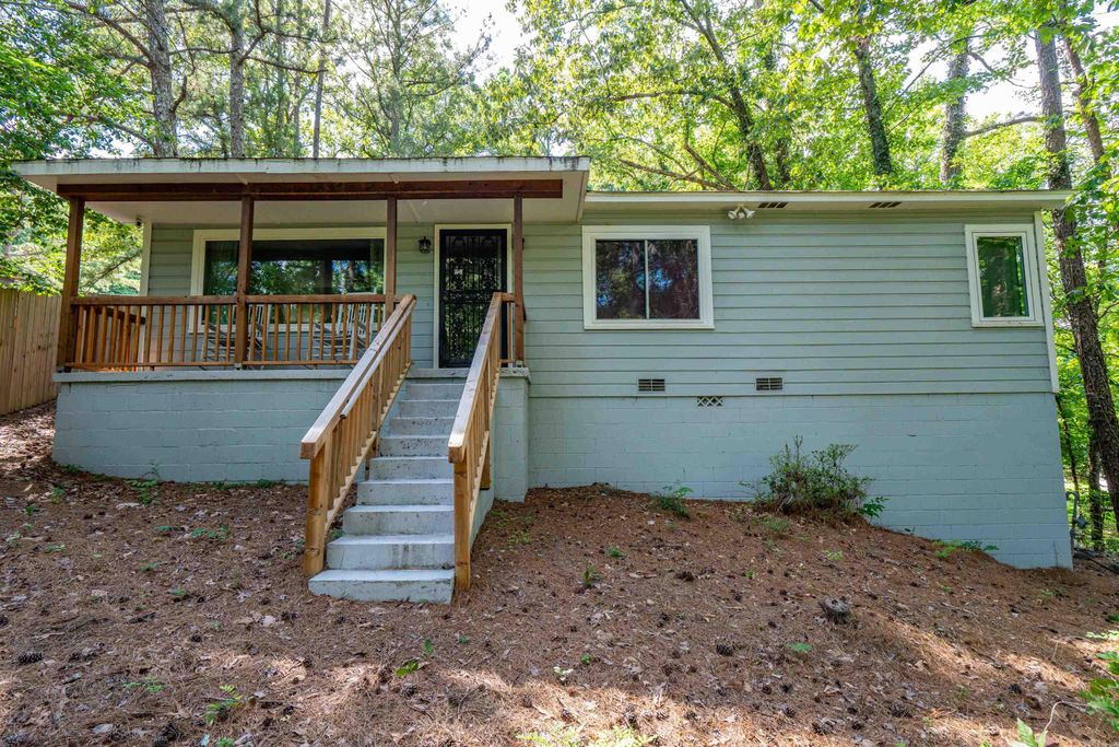 327 Pine Street, Hot Springs, AR 71901