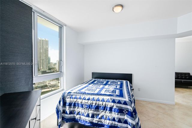 350 S Miami Ave 2210, Miami, FL 33130