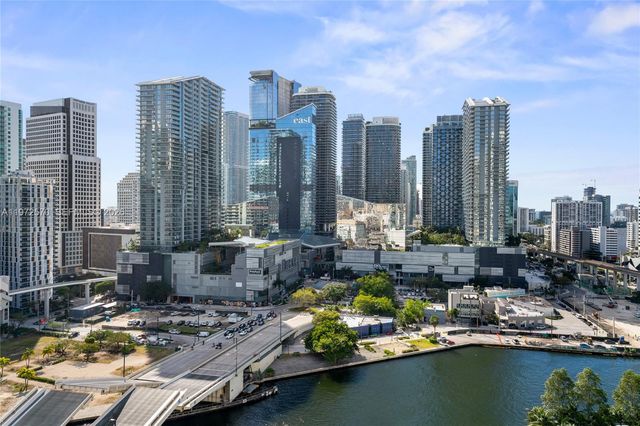 350 S Miami Ave 2210, Miami, FL 33130