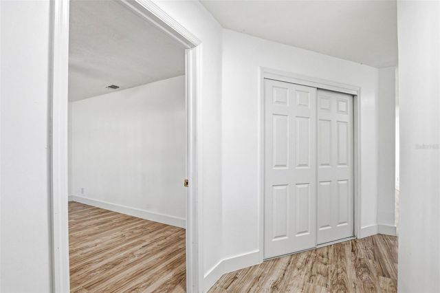 10217 N PAWNEE AVENUE, Tampa, FL 33617