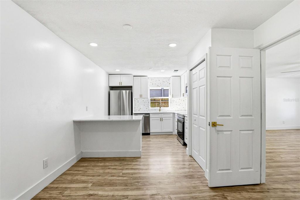 Image 12 of property listing at 10217 N PAWNEE AVENUE, Tampa, FL 33617