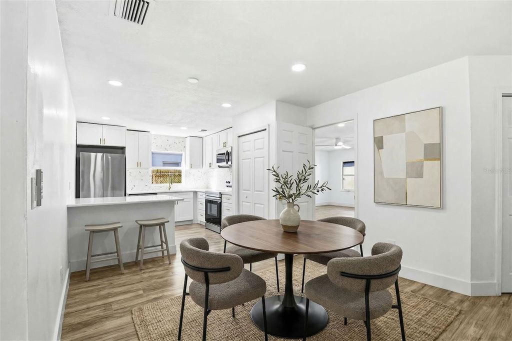 Image 15 of property listing at 10217 N PAWNEE AVENUE, Tampa, FL 33617