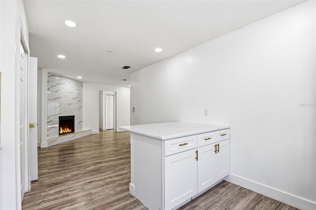 Image 22 of property listing at 10217 N PAWNEE AVENUE, Tampa, FL 33617