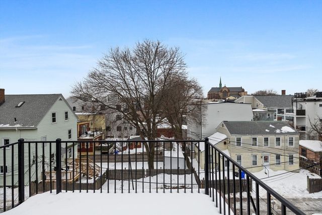 297 K St 2, Boston, MA 02127