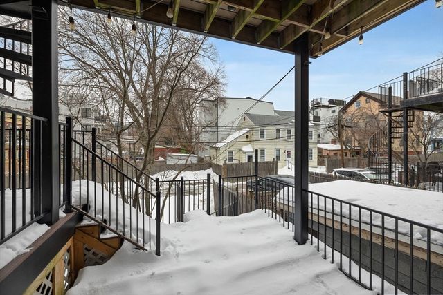 297 K St 2, Boston, MA 02127