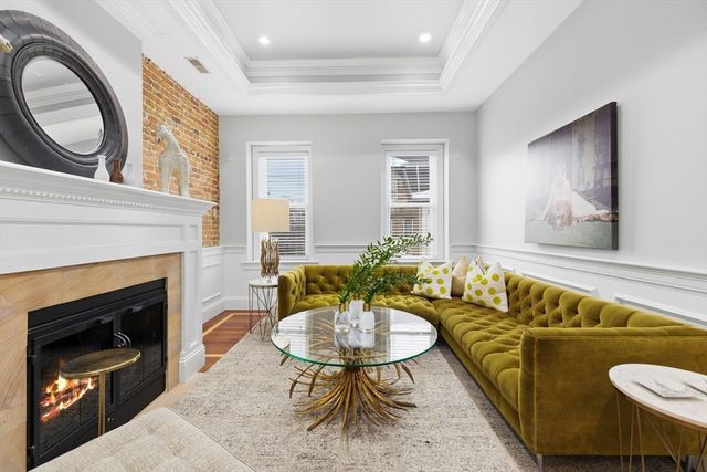 297 K St 2, Boston, MA 02127