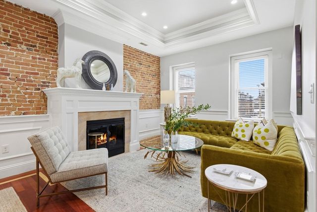 297 K St 2, Boston, MA 02127