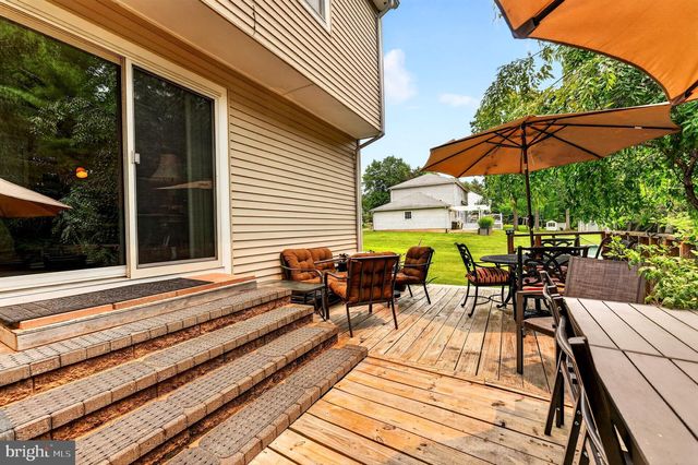 69 WILLIS DR, Ewing, NJ 08628